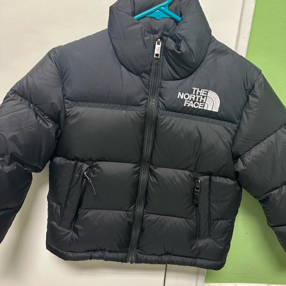 Brand new jacket north face for kids size 7-8
